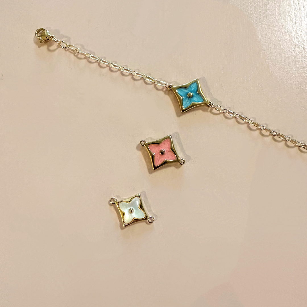 Labubu Square Flower Necklace (multiple colors)